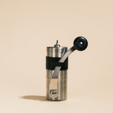 Laden Sie das Bild in den Galerie-Viewer, KAFFEEMÜHLE | Porlex | Mini V II