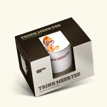 Laden Sie das Bild in den Galerie-Viewer, AUF TAUCHSTATION | Teebecher mit Motiv