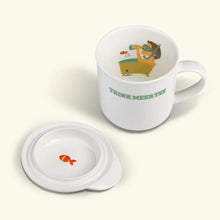 Laden Sie das Bild in den Galerie-Viewer, LAND IN SICHT | Teebecher mit Motiv