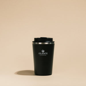 Schwarzer Thermobecher To Go – nachhaltiger Kaffeebecher von JOLIENTE